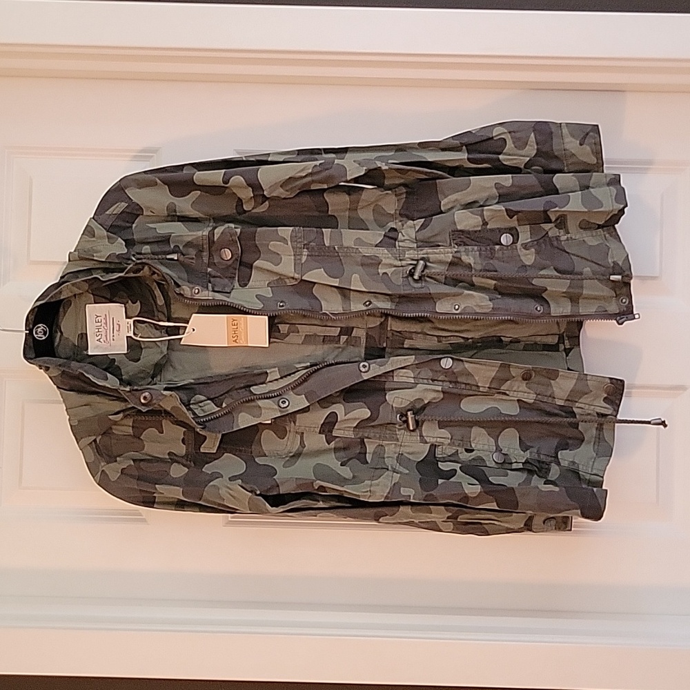 NWT - light camo jacket